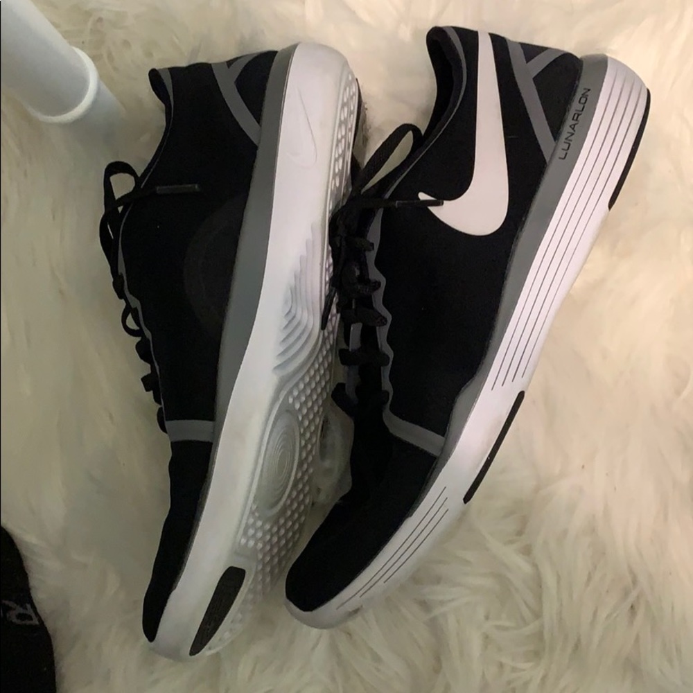 NIKE lunarlon sneakers